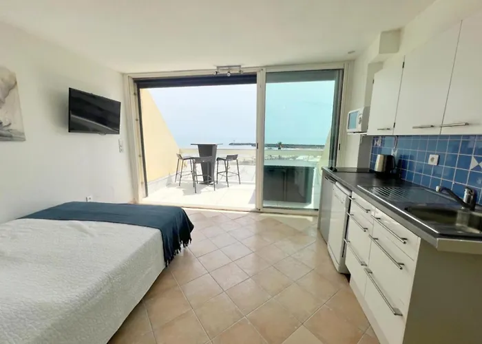 12c, Heliopolis C, Village Naturiste Apartment *